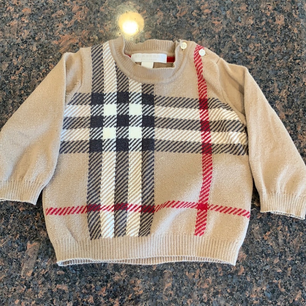 Adorable authentic Burberry baby sweater-9 months